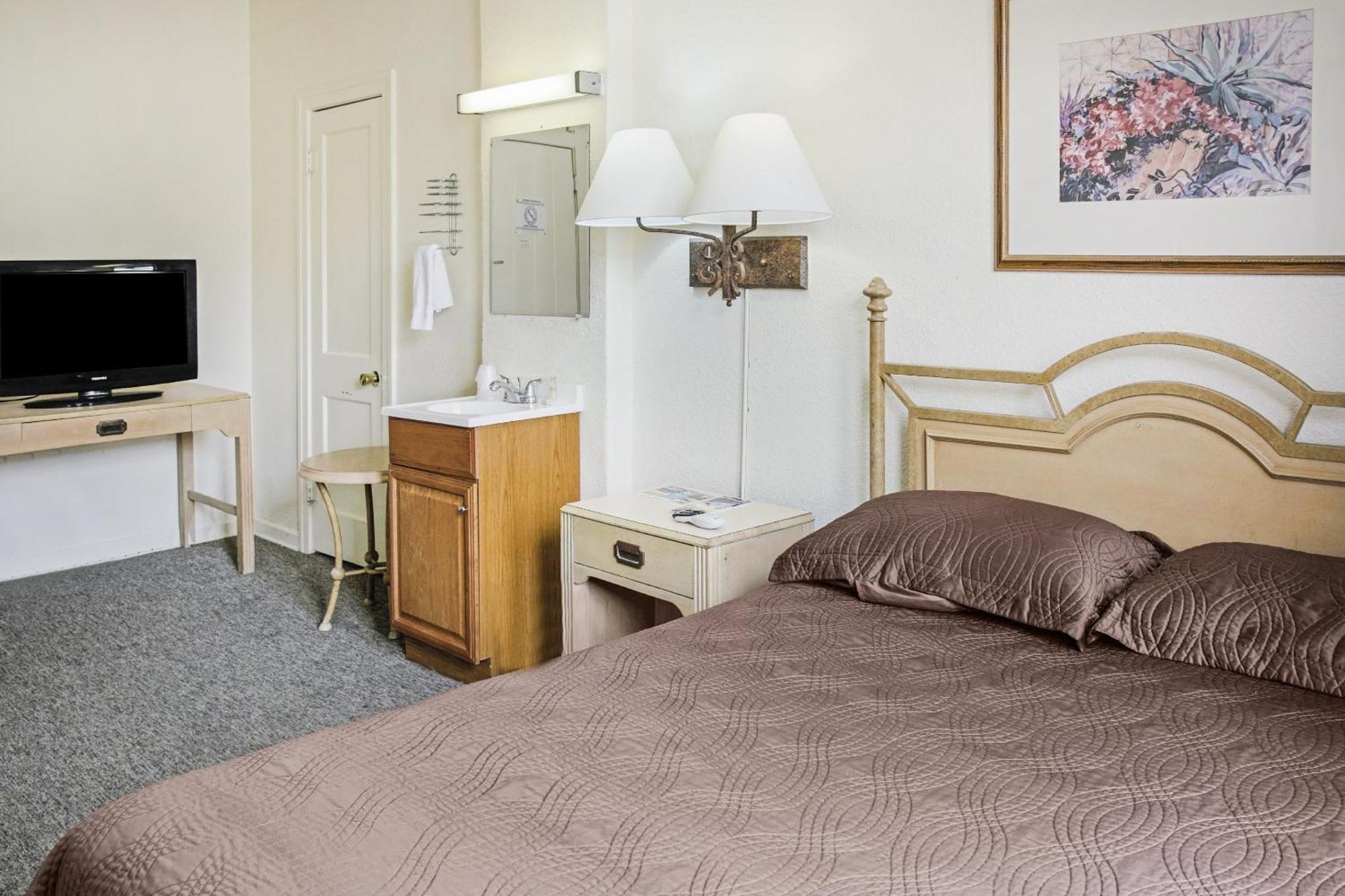 Hotel Oyo Historic Cameron I-69e Brownsville